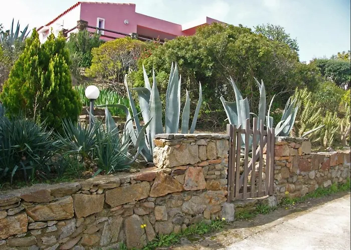 Panorama, San Teodoro, Isuledda